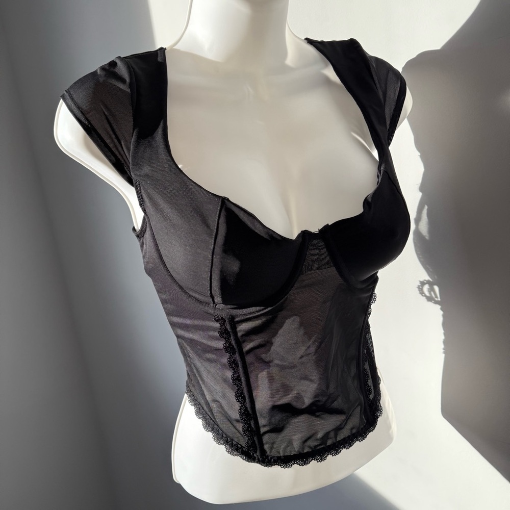 Garage corset top with open back - Picture 2 of 4